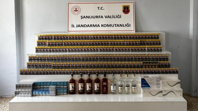 Şanlıurfa'da 2 bin 558 paket gümrük kaçağı sigara ele geçirildi
