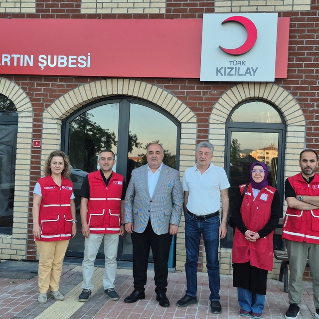 Kızılay'a 158. kuruluş yıldönümü kutlaması
