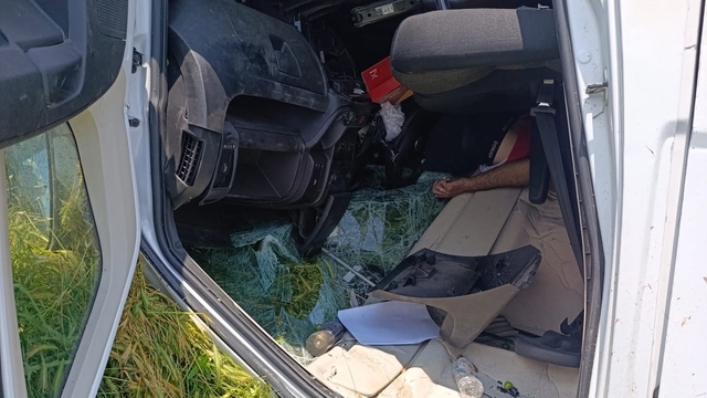 Çivrilli kargocu Baklan'da trafik kazasında hayatını kaybetti