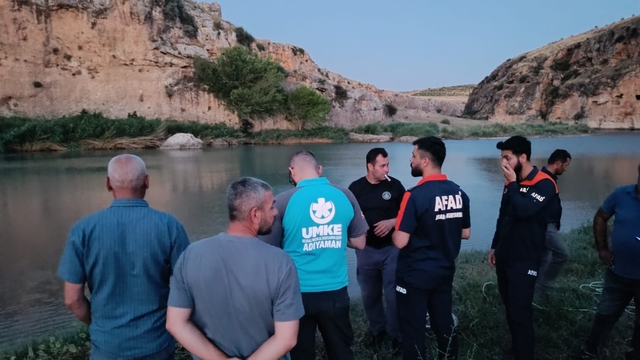 Göksu Çayı'nda akıntıya kapılan kişi, kayboldu