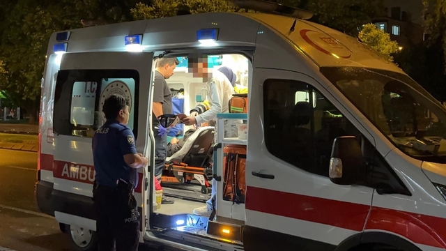Parkta çocuklar arası bıçaklı kavga: 2 yaralı