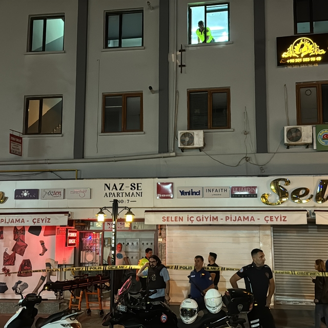 KADES ihbarına gelen polis memurunu ve eski eşini yaralayıp, intihar girişi...