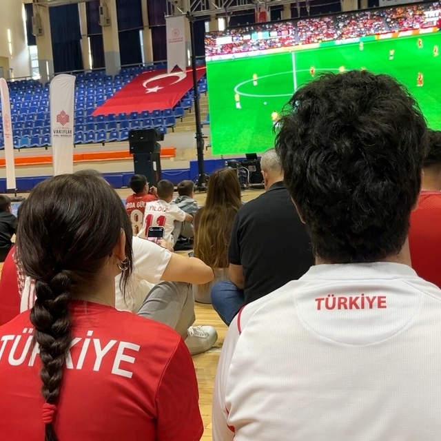 Aydın'da milli maç heyecanı yaşandı