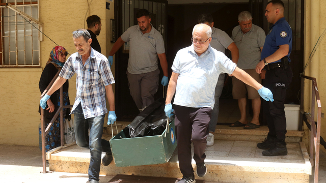 Tayin tartışmasında eşi ve kayınpederini öldürdü (2)