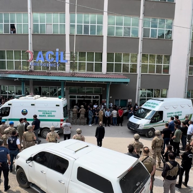 Uzman çavuşun katlettiği 4 kişinin cenazeleri Van'a gönderildi