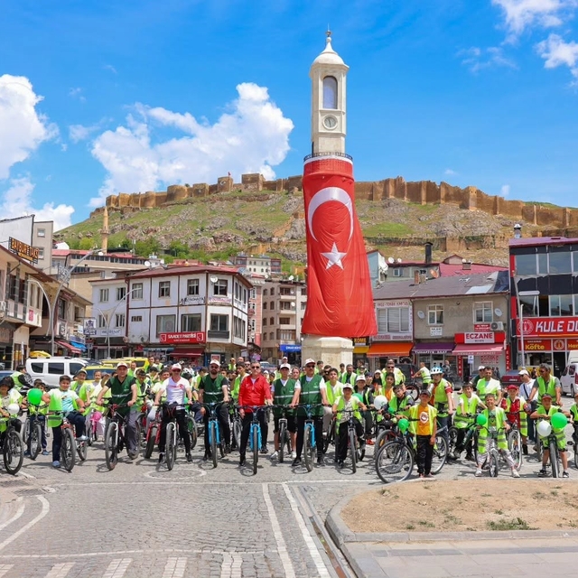 Bayburt'ta sağlıklı yaşam için pedallar çevrildi
