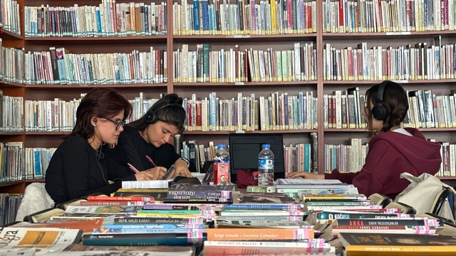 Erzurum'daki her iki kitaptan biri edebiyat içerikli
Erzurum'daki halk kütüphaneleri kent nüfusundan fazla ziyaretçi ağırladı