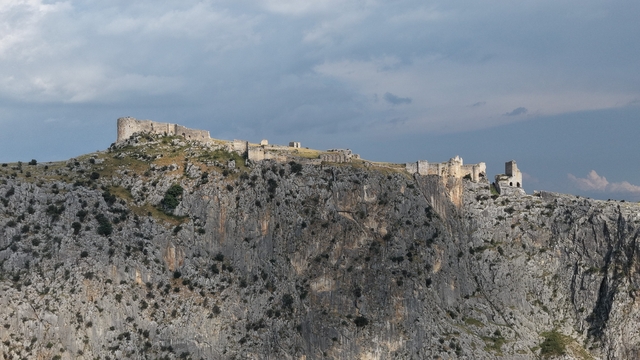 UNESCO listesindeki Anavarza Antik Kenti ziyaretçilerini ağırlıyor