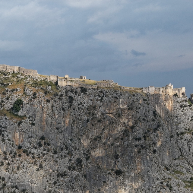 UNESCO listesindeki Anavarza Antik Kenti ziyaretçilerini ağırlıyor