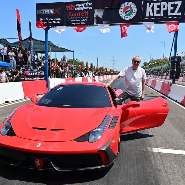 Kepez'de drag rüzgarı esti