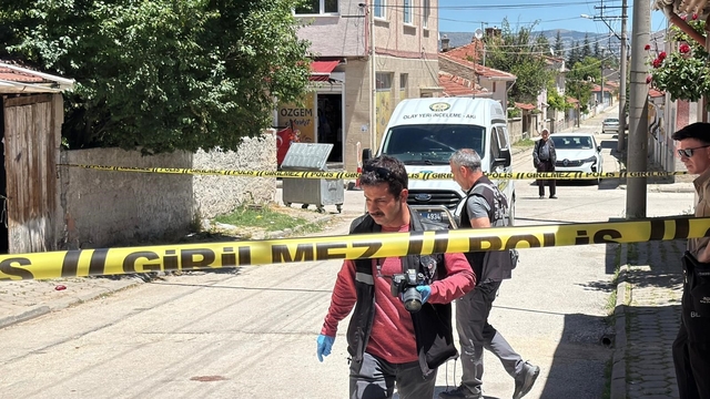 Geri ger gelen aracın çarptığı kadın hayatını kaybetti