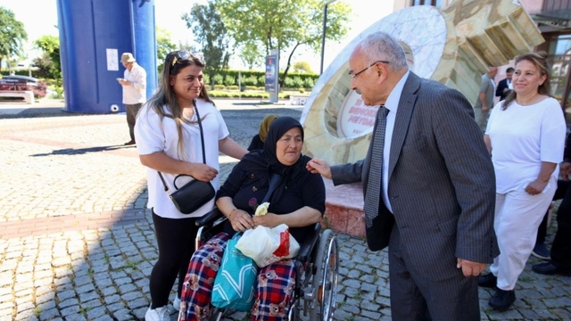Ordu'da 'Engelsiz Rota' uygulaması
Büyükşehir Belediye Başkanı Güler: "Herkesin mutlu olduğu bir Ordu istiyoruz"