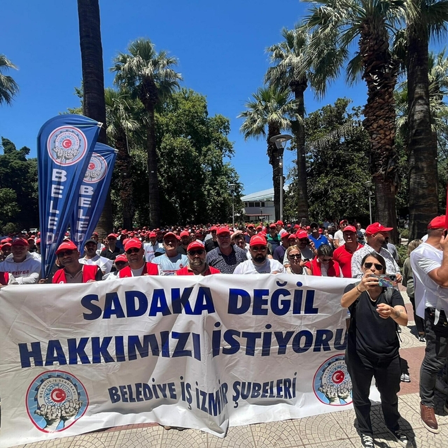 İzmir Büyükşehir Belediyesi'nde işçi eylemi