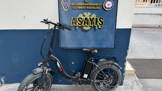 İskenderun'da elektrikli bisiklet çalan hırsızlar yakalandı