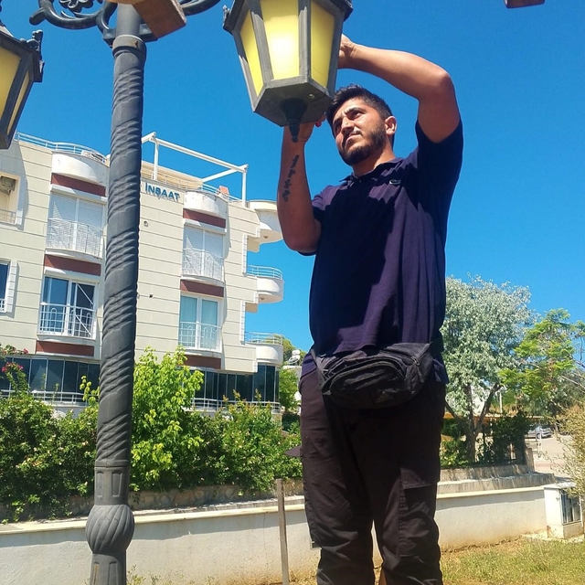 Didim Belediyesi'nden parklarda bakım ve yenileme çalışması