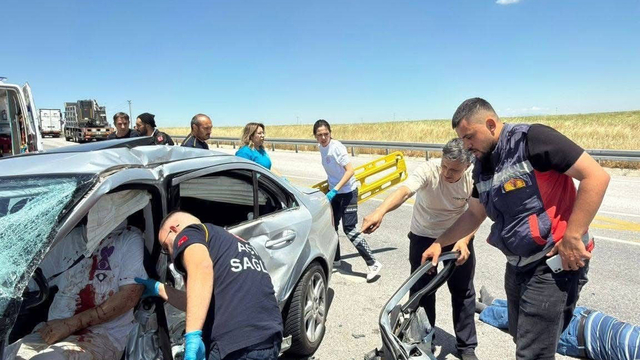 Afyonkarahisar'da kaza: 1 ölü, 6 yaralı