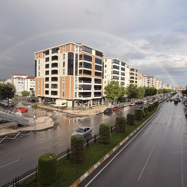 Çorum'da sağanağın ardından gökkuşağı oluştu