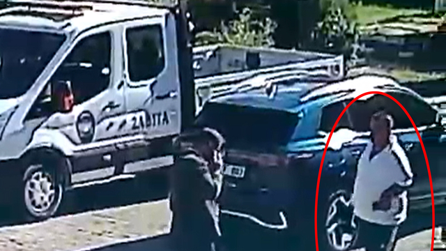 Dinar ilçesinde Başkan Topçu'nun aracının yanında bıçakla fark edildi; o anlar kamerada