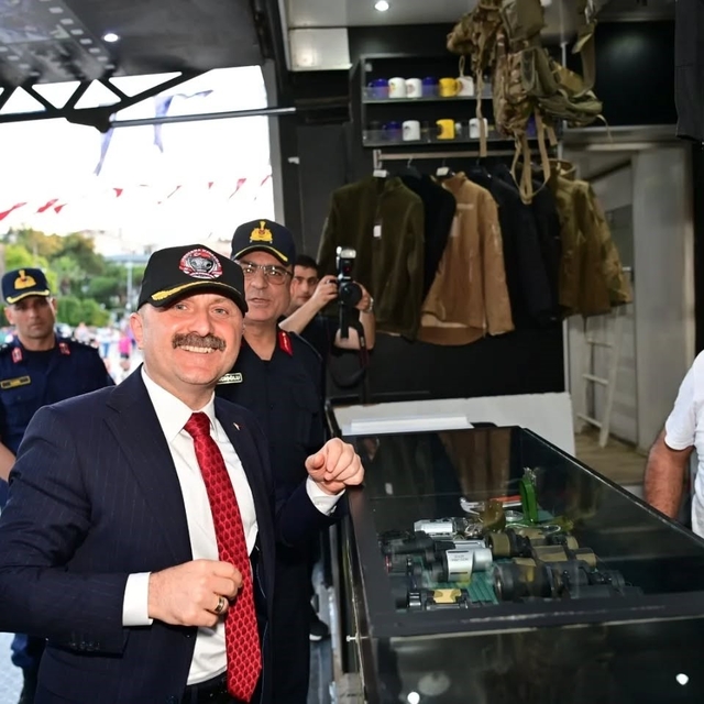 Aydın Valisi Varol, Jandarmanın etkinliğine katıldı