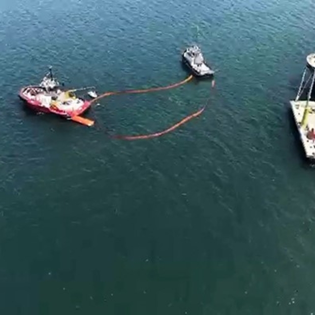 Marmara Denizi'nde dev kirlilik tatbikatı
Gemlik'te deniz kirliliğine karşı...