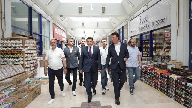 Vali Musa Işın'dan Kervansaray Çiniciler Çarşısı'na ziyaret