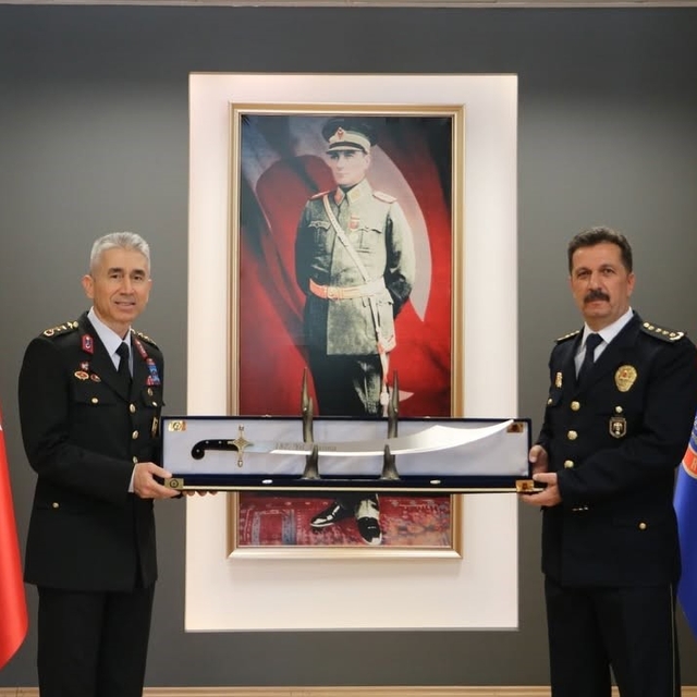 Emniyet teşkilatından jandarmaya anlamlı ziyaret