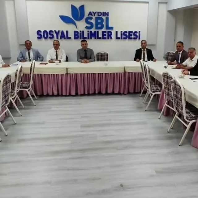 Aydın'da ilçe milli eğitim müdürleri bir araya geldi