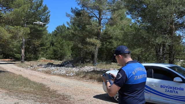 Kaçak hafriyatçılara fotokapan ve dronlu denetim