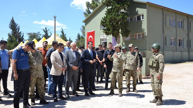 İslahiye'de Türk Kara Kuvvetlerinin kuruluş yıl dönümü kutlandı