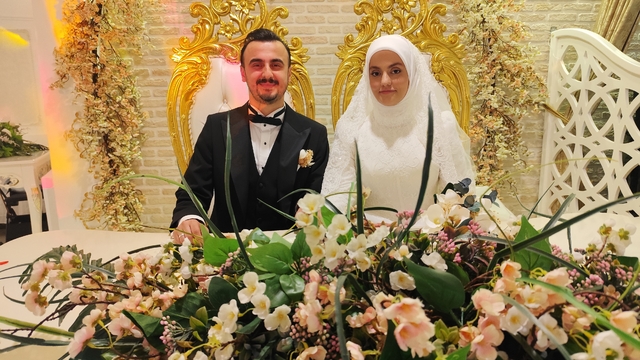Film gibi hayatta mutlu son; ölümün kıyısından nikah masasına