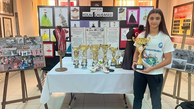 Atletizmdeki başarısını moda tasarım projesine dönüştürdü