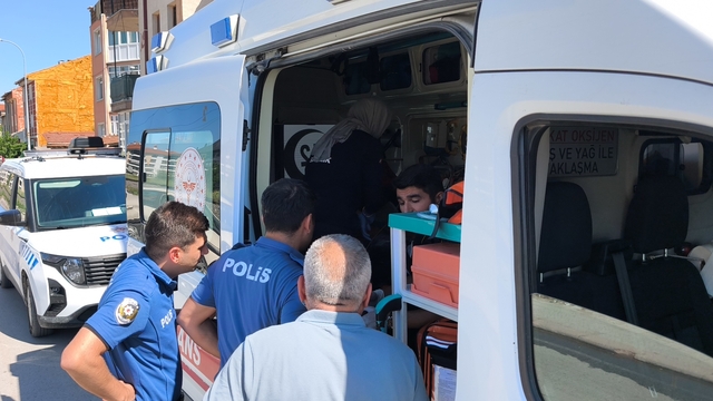 Kütahya'da inşaattan düşen işçi yaralandı
