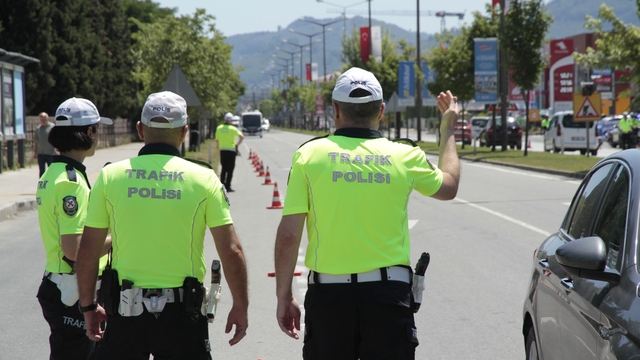 Ordu'da bir haftada 20 bine yakın araç ve sürücüsü denetlendi