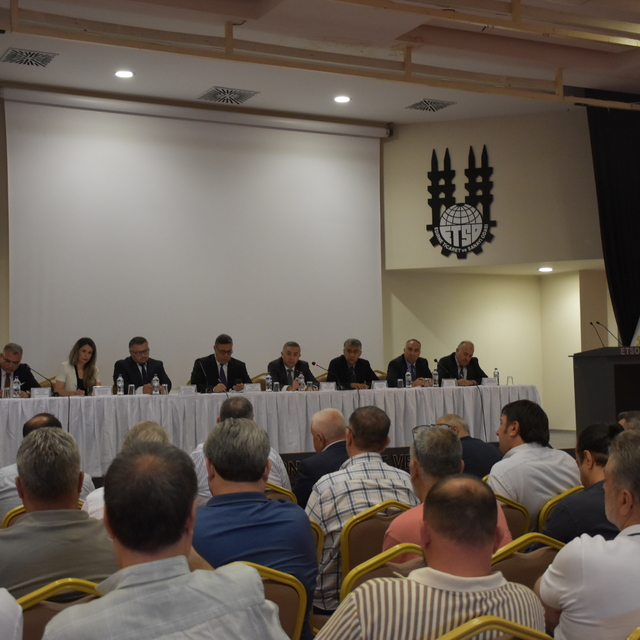 Edirne'de gümrük müşavirliği ve lojistik sektörünün sorunları masaya yatırı...