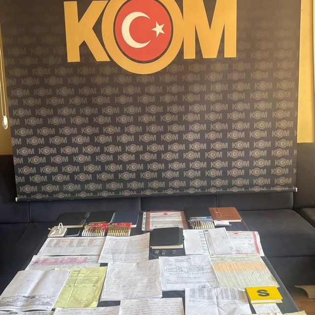 Ağrı'da tefecilik operasyonunda 8 şüpheli gözaltına alındı