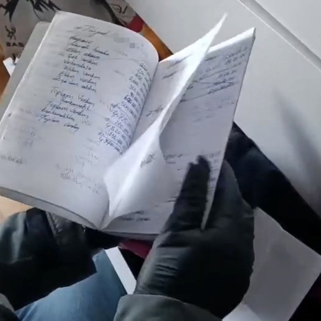 Hayali araç satışıyla tefecilik yaptığı iddia edilen 8 şüpheli gözaltına al...