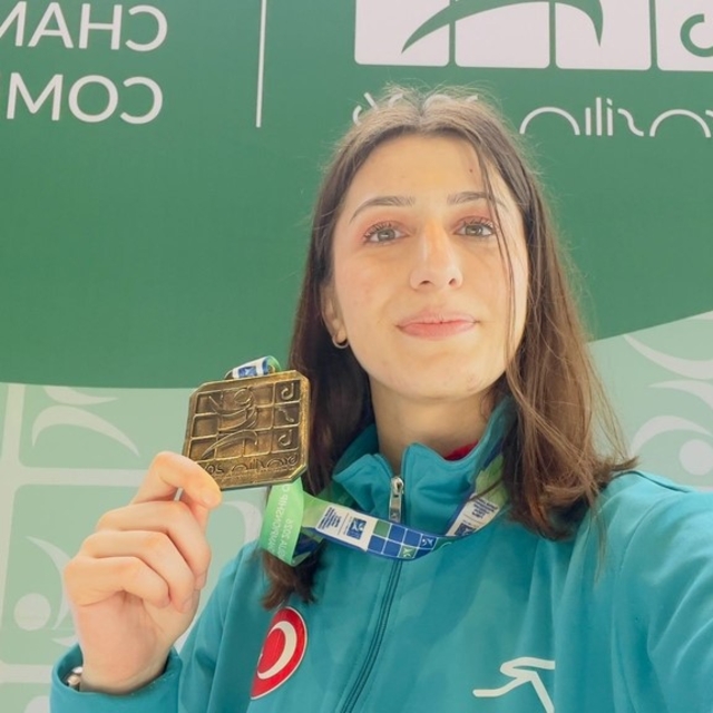 BEUN'lu Millî Sporcu Sude Nur Basancı'dan bir dünya şampiyonluğu daha