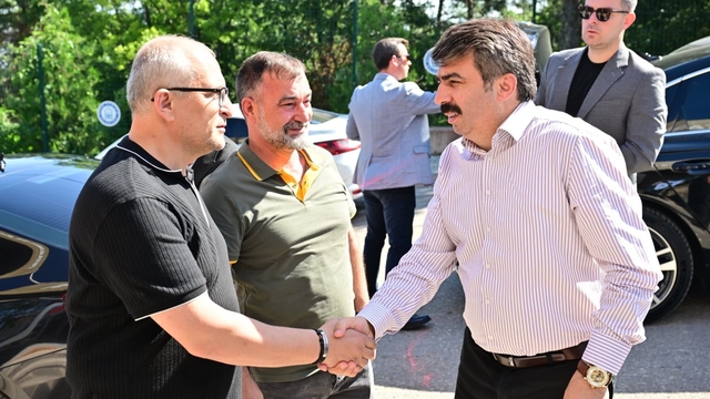 Yıldırım Belediye Başkanı Oktay Yılmaz, muhtarlarla bir araya geldi