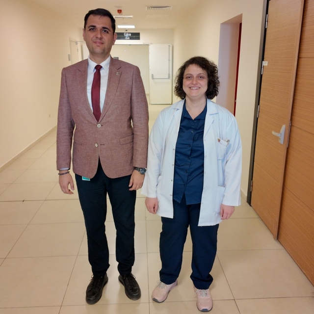 Şehir Hastanesinden uzmanlık alan ilk hekim Dr. Ülkü Büşra Bayram oldu