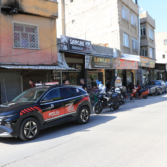 Kilis'te silahlı ve bıçaklı kavgada 1 kişi yaralandı