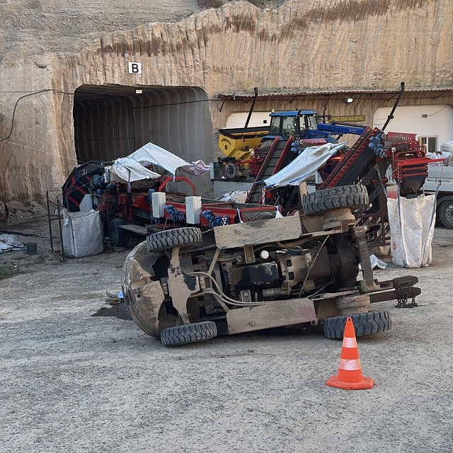 Nevşehir'de forkliftin altında kalan sürücü hayatını kaybetti