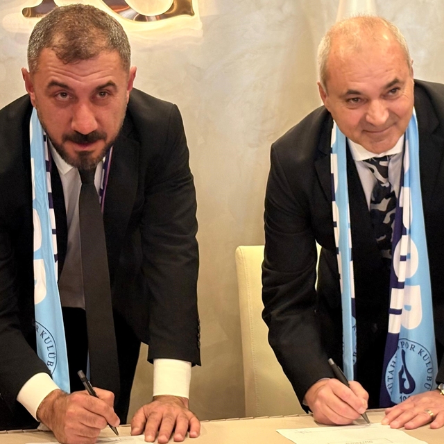 Kütahyaspor'un teknik direktörü Erkan Sözeri oldu