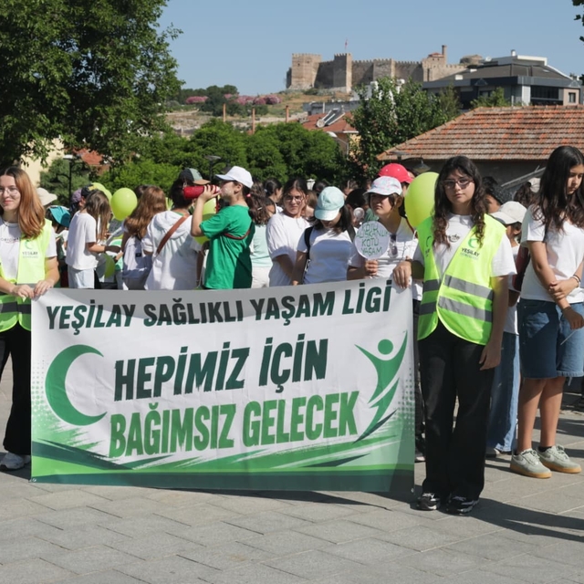 İzmir'de sağlıklı yaşam ve spor festivali coşkusu