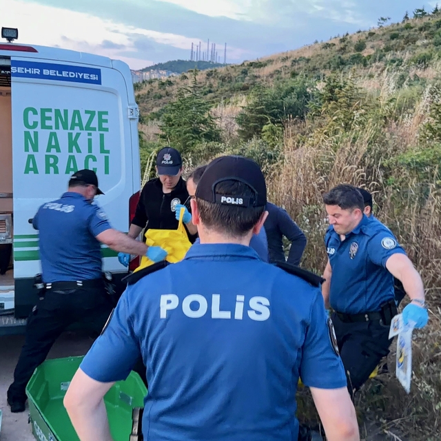 Kocaeli'de ormanlık alanda erkek cesedi bulundu