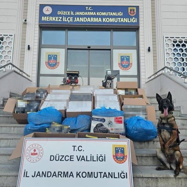 Düzce'de 47 bin 200'ü dolu 130 bin makaron ele geçirildi