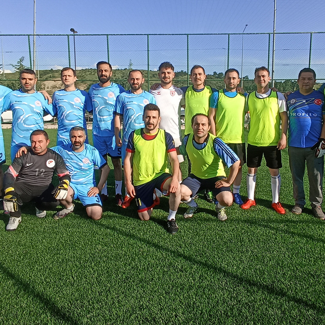 Havza Kaymakamlığı Kurumlar Arası Halı Saha Futbol Turnuvası başladı