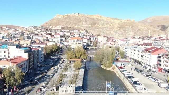 Bayburt'ta 2 vali yardımcısı ve 2 kaymakamın görev yeri değişti