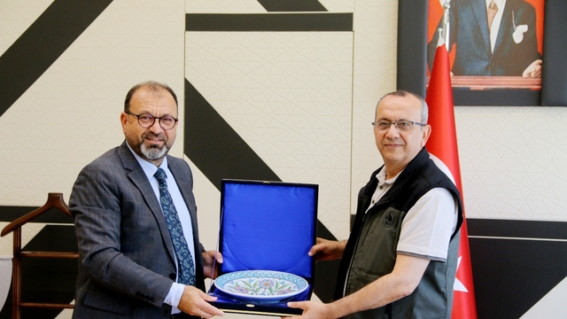 Kütahya OSB'den Orman Bölge Müdürü Yusuf Karartı'ya 'Hayırlı olsun' ziyareti