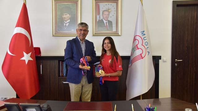 MSKÜ'lü milli sporcu Burun'dan madalya ziyareti