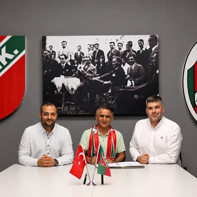 Karşıyaka'da hareket zamanı
